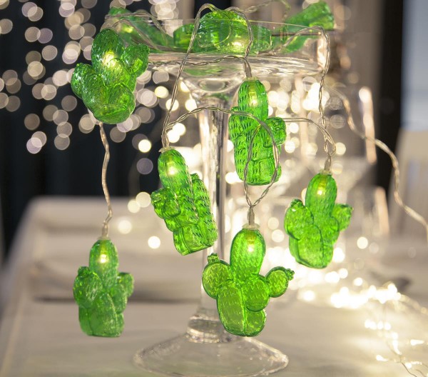 LED-Lichterkette "Cactus" - 10 grüne Kakteen mit warmweißer LED - 1,35m - Batterie - Timer