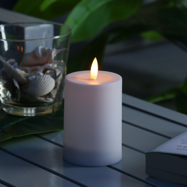 LED Solar Kerze - Outdoorkerze - H: 10cm, D: 7,5cm - Dämmerungssensor - für Außen - weiß